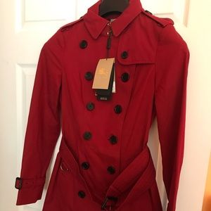 Burberry Sandringham Mid Length Trench Coat